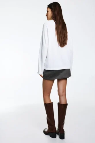T-shirt a maniche lunghe con maniche raglan