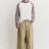 T-shirt a maniche lunghe con maniche raglan T-shirt a maniche lunghe con maniche raglan