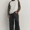 T-shirt a maniche lunghe con maniche raglan T-shirt a maniche lunghe con maniche raglan
