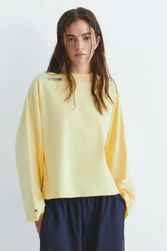 T-shirt a maniche lunghe gialla T-shirt a maniche lunghe gialla