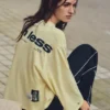 T-shirt a maniche lunghe gialla T-shirt a maniche lunghe gialla