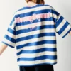 T-shirt a righe blu T-shirt a righe blu