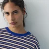 T-shirt a righe con scritta T-shirt a righe con scritta