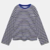 T-shirt a righe con scritta T-shirt a righe con scritta