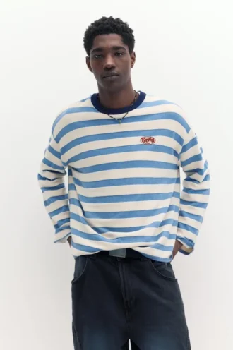 T-shirt a righe in maglia