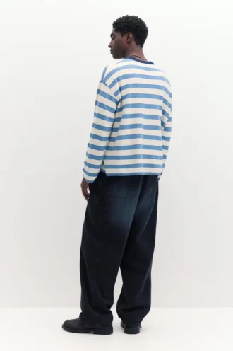 T-shirt a righe in maglia
