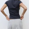 T-shirt aderente a maniche corte T-shirt aderente a maniche corte