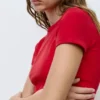 T-shirt aderente a maniche corte T-shirt aderente a maniche corte