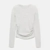 T-shirt arricciata morbida al tatto T-shirt arricciata morbida al tatto