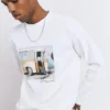 T-shirt con grafica di un autobus T-shirt con grafica di un autobus