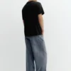 T-shirt con logo ricamato T-shirt con logo ricamato