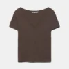T-shirt con scollo a V T-shirt con scollo a V