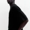 T-shirt corta a maniche corte T-shirt corta a maniche corte