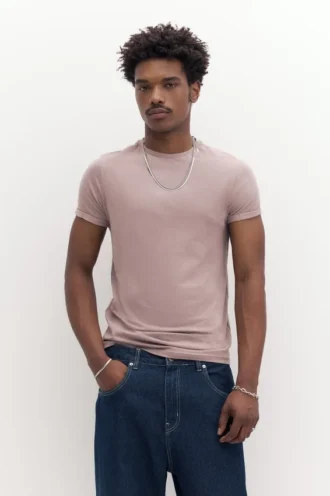 T-shirt dal taglio aderente