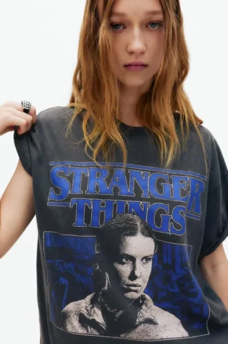 T-shirt Eleven di Stranger Things
