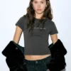 T-shirt nera con strass T-shirt nera con strass