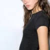 T-shirt nera con strass T-shirt nera con strass