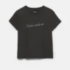 T-shirt nera con strass T-shirt nera con strass