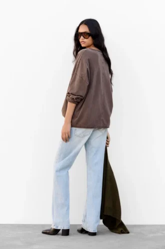 T-shirt oversize a maniche lunghe
