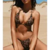 Top bikini a triangolo con stampa leopardata Top bikini a triangolo con stampa leopardata