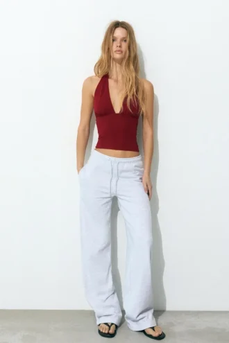 Top con scollo all’americana