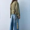 Trench corto a collo alto Trench corto a collo alto