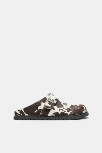 Zoccoli in pelle con stampa mucca STWD Zoccoli in pelle con stampa mucca STWD